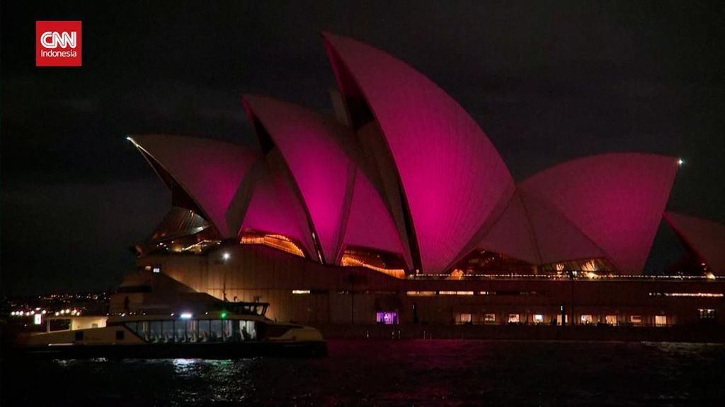 VIDEO: Gedung Opera Sydney Beri Penghormatan Olivia Newton-John